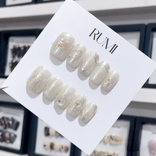 Squoval Press On Nails