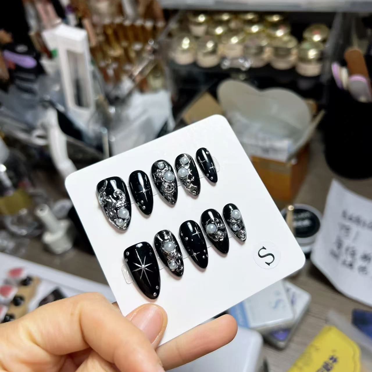 black medium almond press on nails
