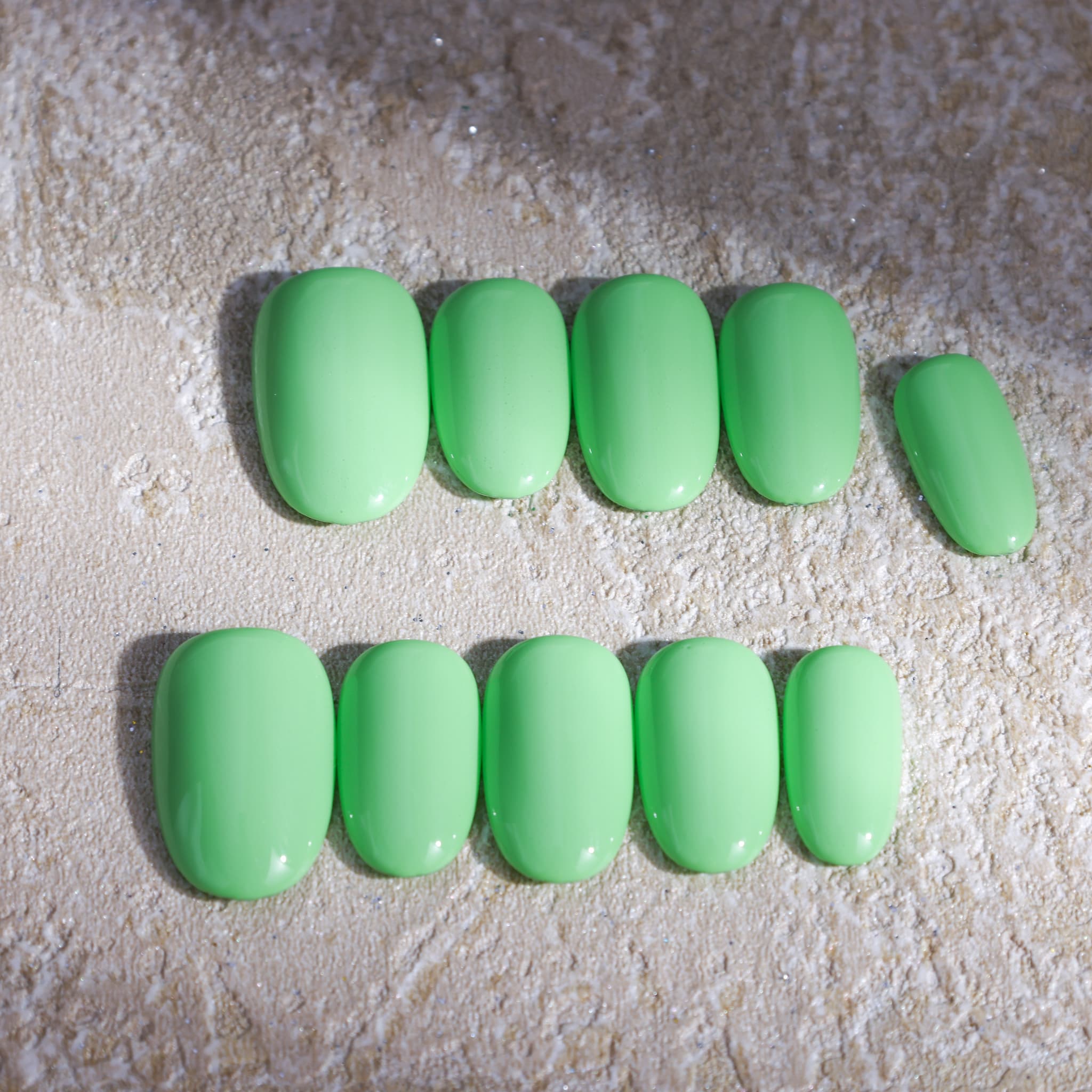 macaron green short length macaron green oval press on nails solid colour nails