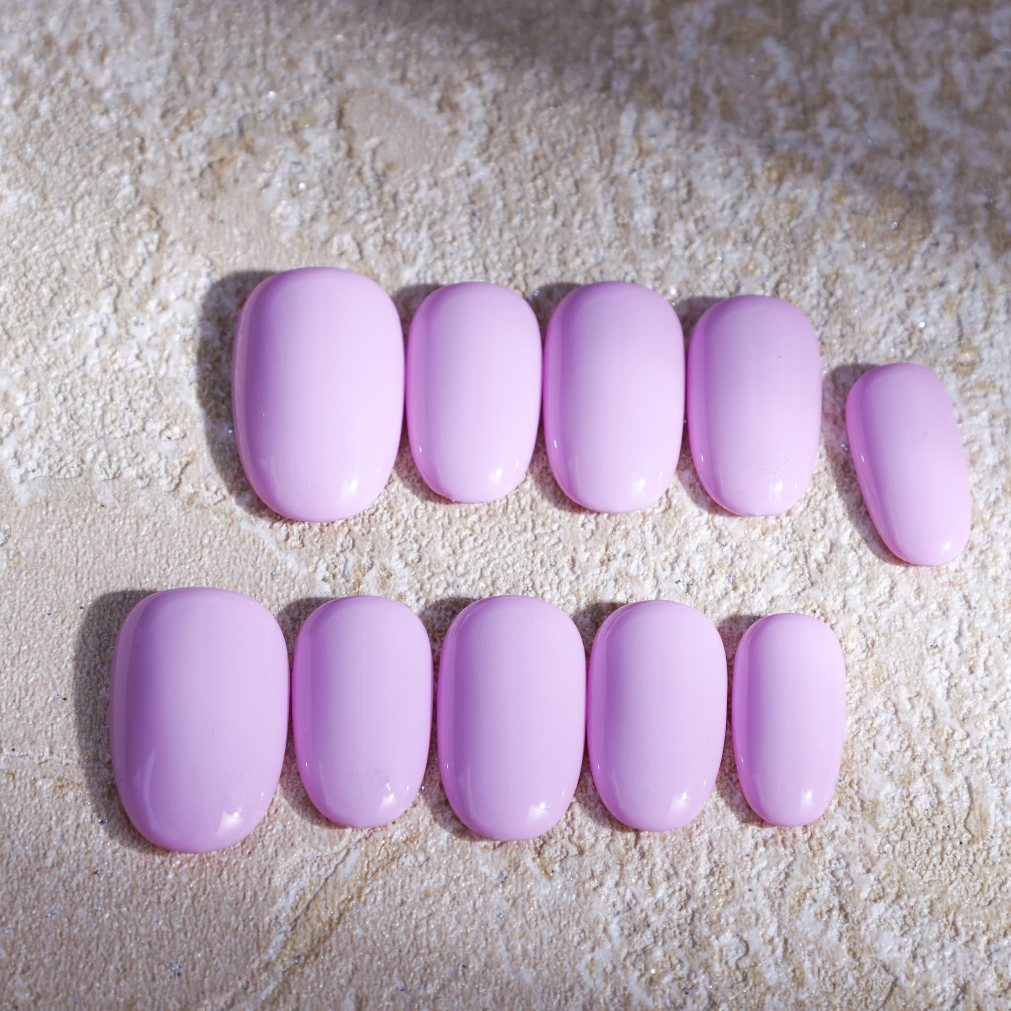 short length macaron purple oval press on nails solid colour design