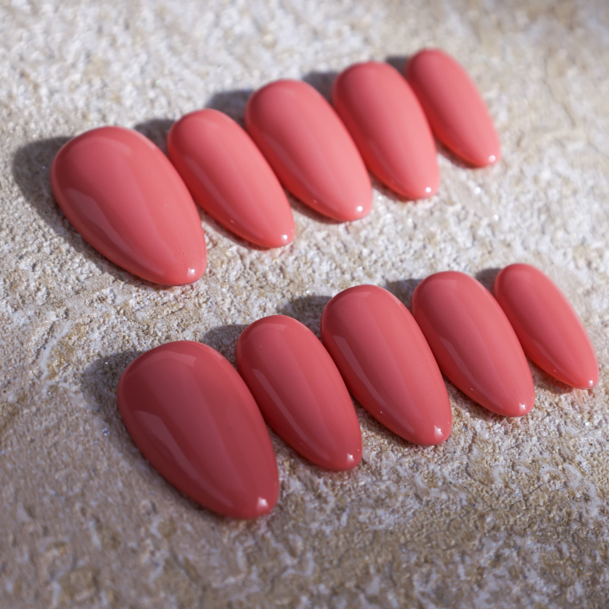 short length macaron red almond press on nails solid colour nails