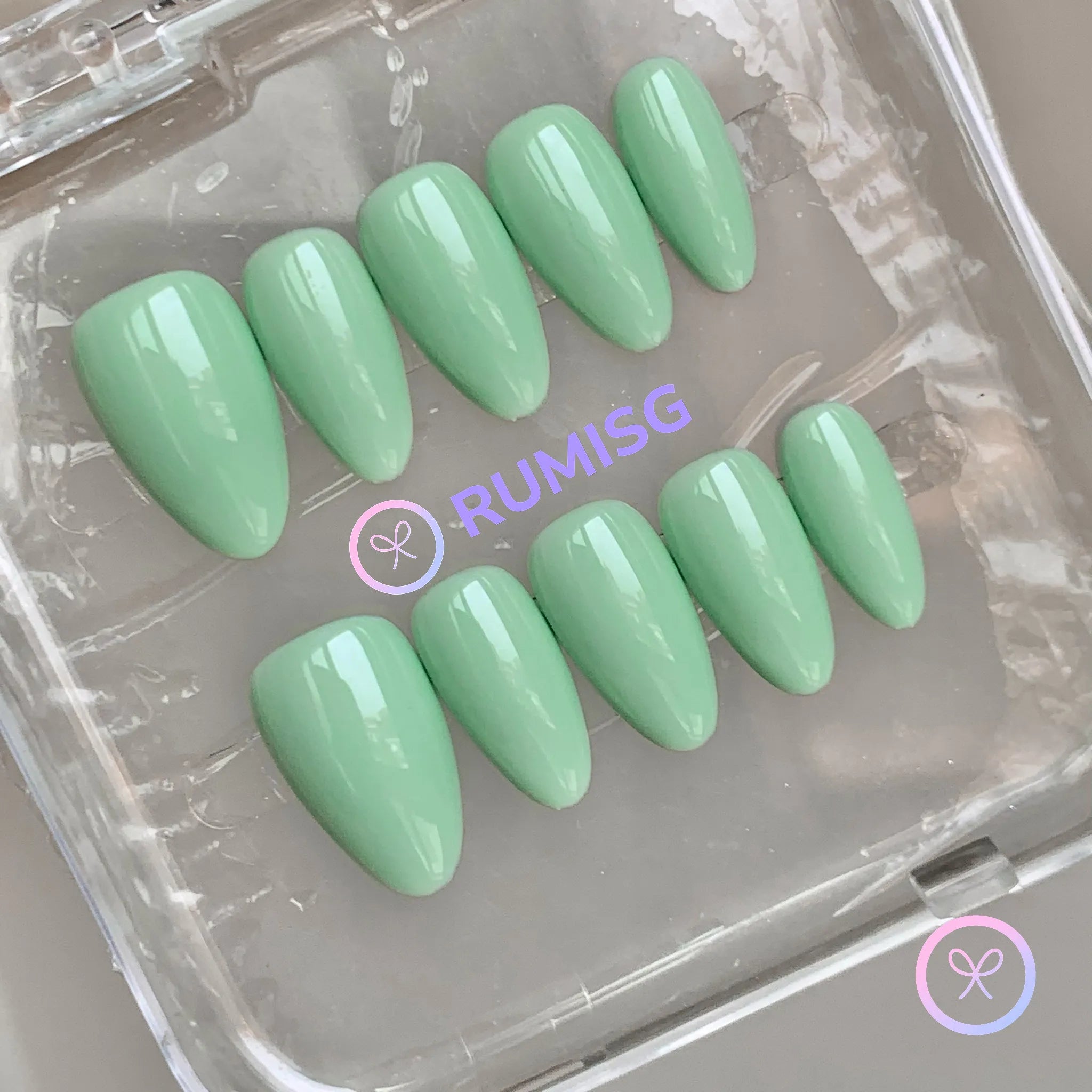 classic cyan glossy short almond press on nails