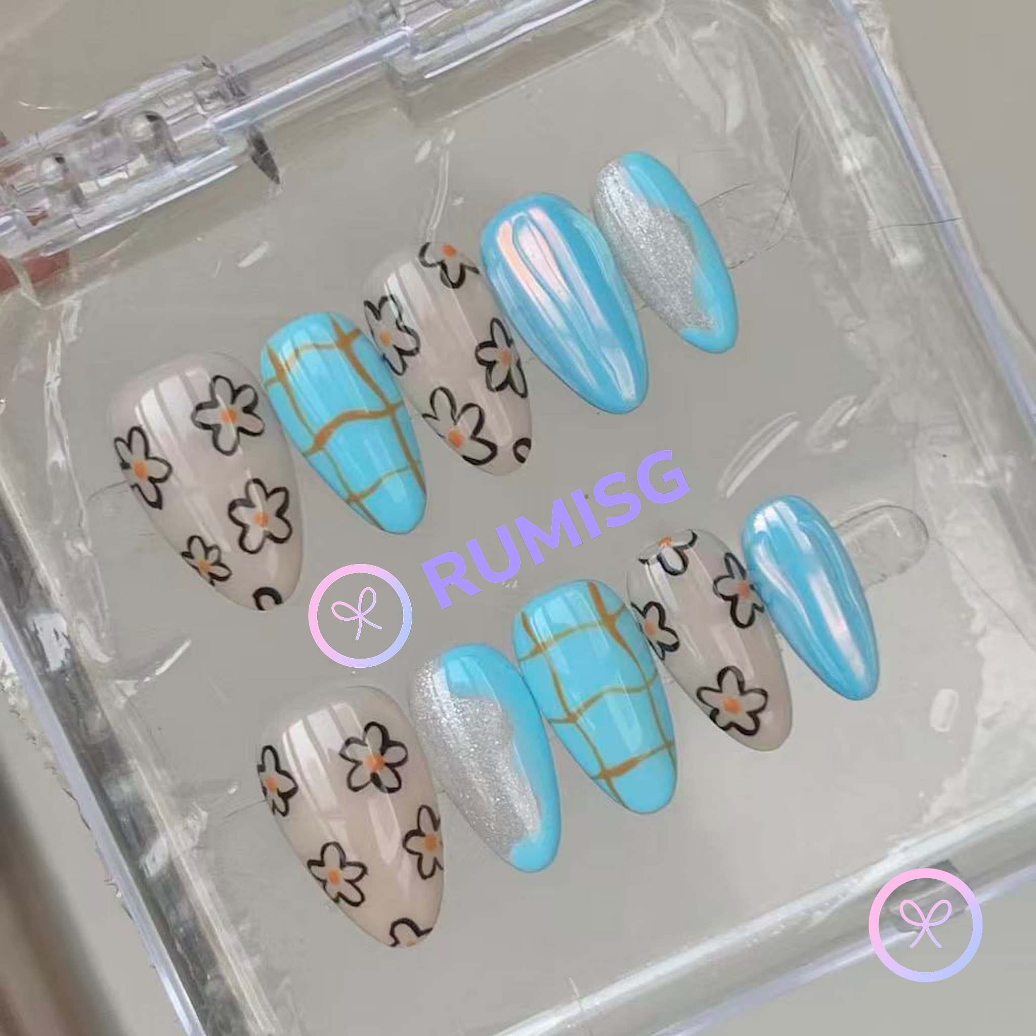 natural cyan glossy short almond press on nails with daisy and lattice