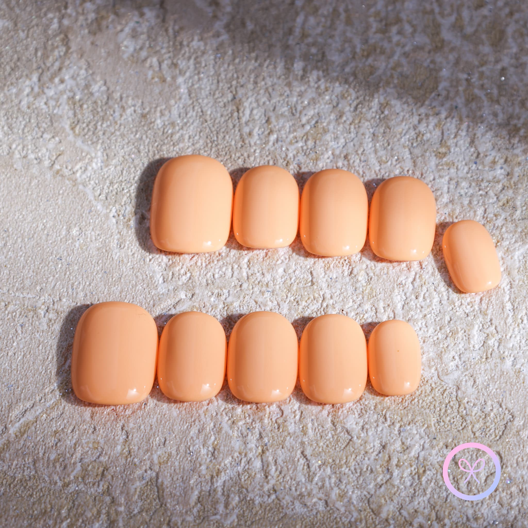 classic orange glossy short round press on nails solid colour