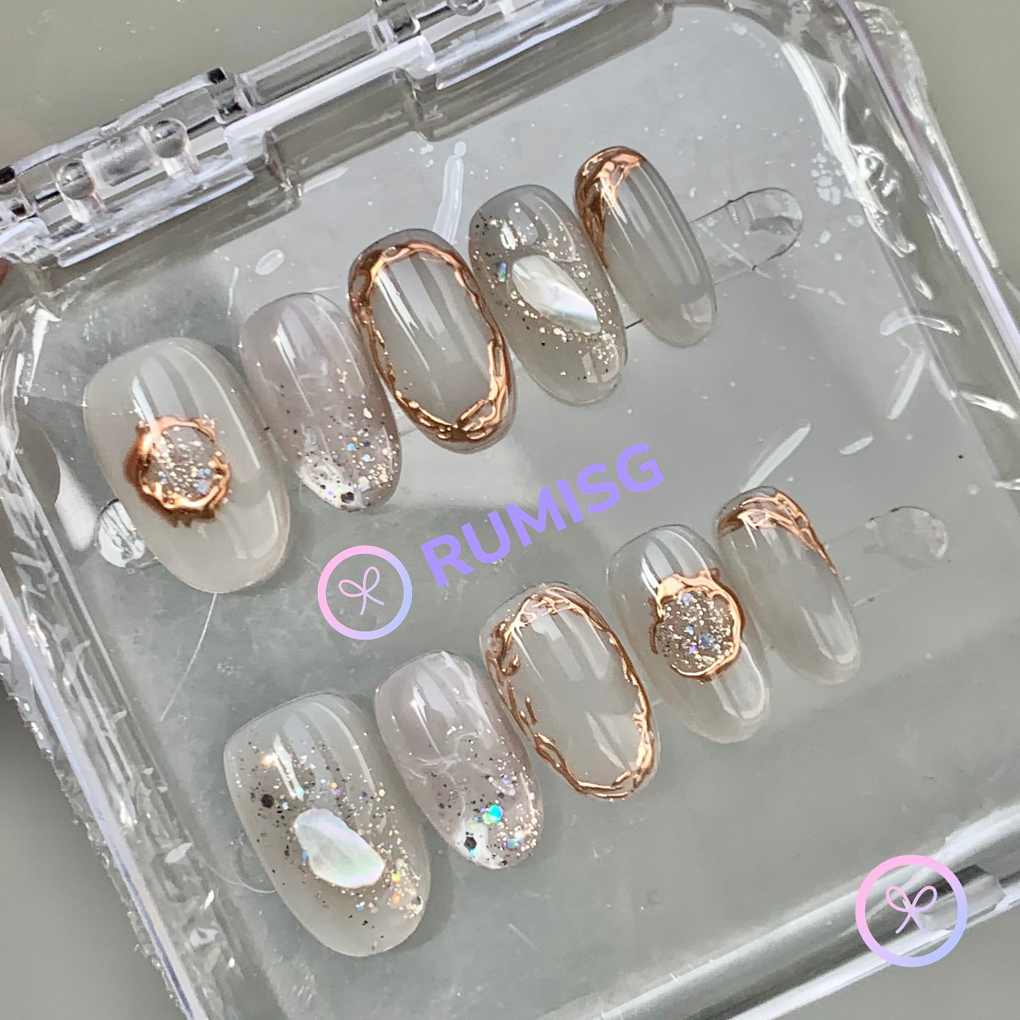 elegant white glossy short oval press on nails with contours and holographic glitter